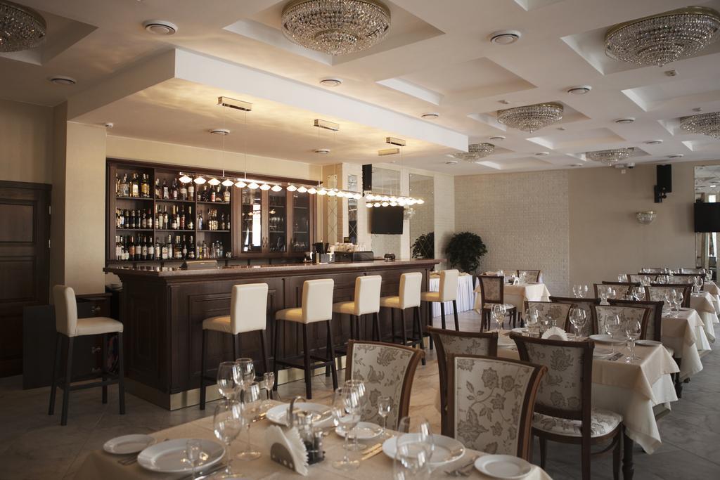 Victoria Hotel Na Zamkovoy มินสก์ ภายนอก รูปภาพ