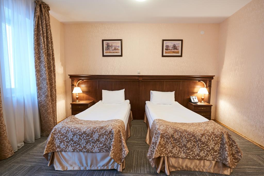 Victoria Hotel Na Zamkovoy มินสก์ ภายนอก รูปภาพ