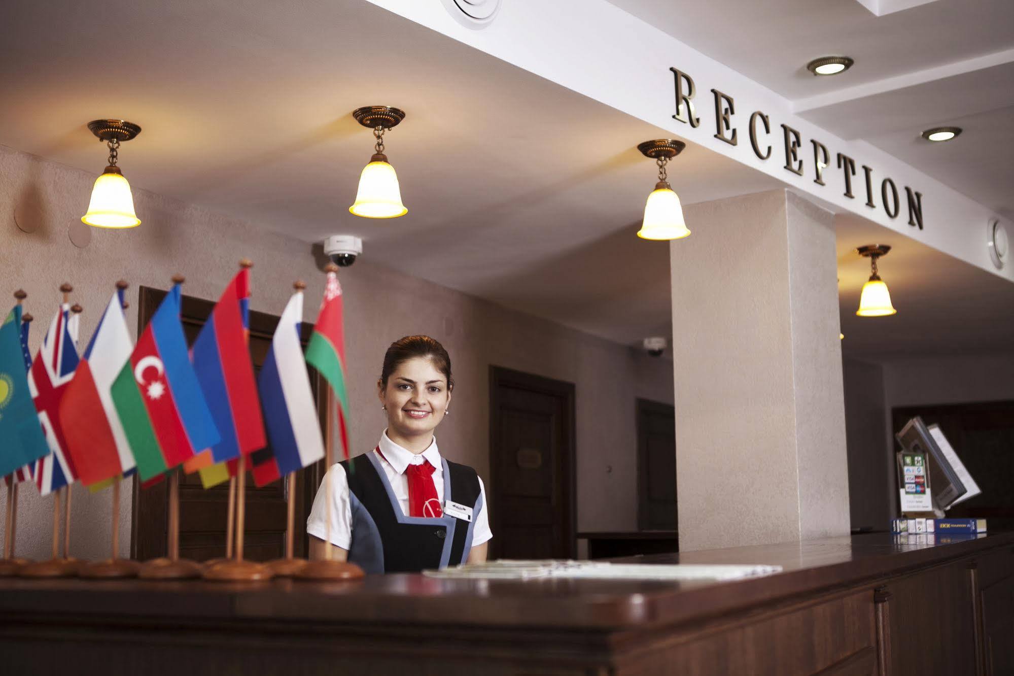 Victoria Hotel Na Zamkovoy มินสก์ ภายนอก รูปภาพ